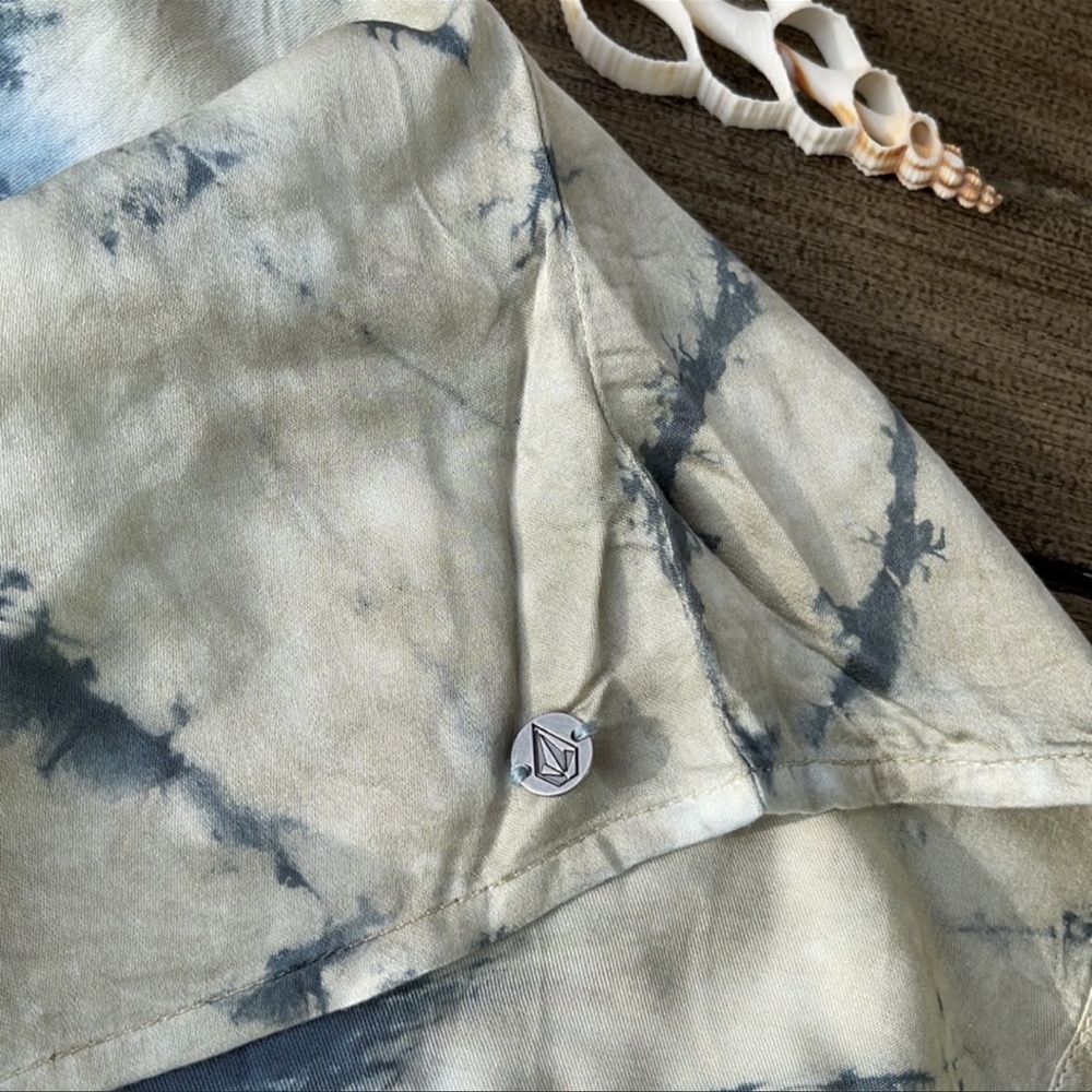 🌴🔆VOLCOM- TIE DYE DRESS🔆🌴 - Picture 11 of 12